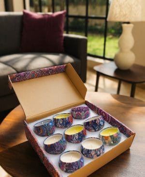 Decorative Scented Tin Candle Gift Set - Image 3