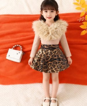 ⁦<h1 class="product_title entry-title">طقم تنورة بطبعة الفهد مع ترتر</h1>⁩ - الصورة ⁦4⁩