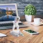 e82de341 cf4b 4a46 89cd 4146350fa739