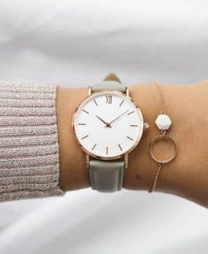 ⁦<h1 class="product_title entry-title">ساعات نسائية عصرية جلدية كوارتز للسيدات</h1>⁩ - الصورة ⁦7⁩