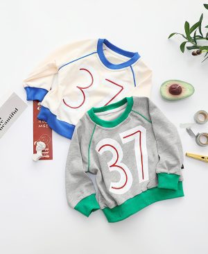 Children"s clothing wholesale autumn new children"s Round Neck Sweater Girl Baby 37 letter color matching Korean boys" sweater - Image 4
