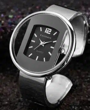<h1 class="product_title entry-title">Women Watches New Luxury Brand Bracelet Watch Gold Silver Dial Lady Dress Quartz Clock Hot Bayan Kol Saati</h1> - Image 2