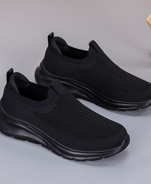 <h1 class="product_title entry-title">Leisure Sports Solid Color Soft-soled Running Shoes</h1> - Image 6