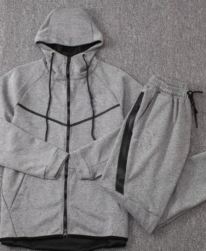 <h1 class="product_title entry-title">18-19 Manchester City Tracksuit</h1> - Image 3