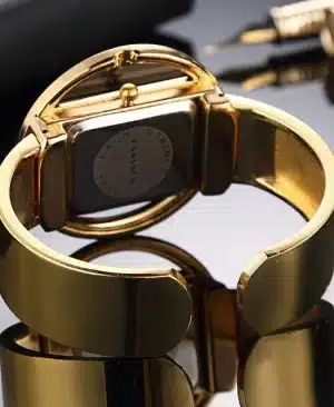 <h1 class="product_title entry-title">Women Watches New Luxury Brand Bracelet Watch Gold Silver Dial Lady Dress Quartz Clock Hot Bayan Kol Saati</h1> - Image 10