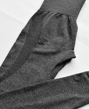 ⁦<h1 class="product_title entry-title">بنطلون يوغا ضيق مرن بخصر عالٍ للياقة البدنية</h1>⁩ - الصورة ⁦5⁩