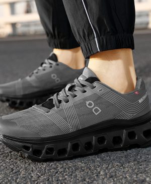 ⁦<h1 class="product_title entry-title">أحذية رياضية كاجوال خفيفة الوزن للرجال بتصميم شبكي قابل للتنفس</h1>⁩ - الصورة ⁦5⁩