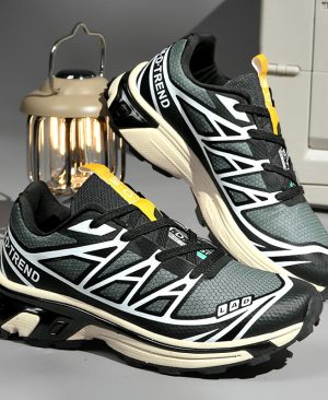 <h1 class="product_title entry-title">Men's And Women's Leisure Outdoor Tourism Hiking Shoes</h1> - Image 4