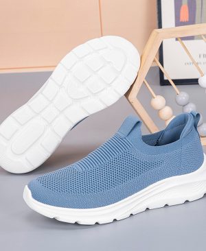 <h1 class="product_title entry-title">Leisure Sports Solid Color Soft-soled Running Shoes</h1> - Image 3