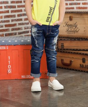 <h1 class="product_title entry-title">new children's jeans casual fashion worn out cowboy children's autumn and winter men's jeans wholesale pants</h1> - Image 6