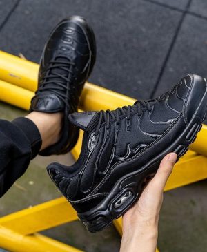 <h1 class="product_title entry-title">Lightweight Non-slip Smash-resistant Wear-resistant Low-top Sneakers</h1> - Image 5