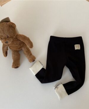 <h1 class="product_title entry-title">Girls' Single-layer Fleece-lined Fashionable All-matching Leggings</h1> - Image 7