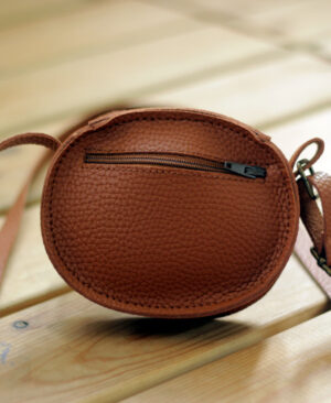 ⁦<h1 class="product_title entry-title">حقيبة كتف للأطفال من الأولاد والبنات مع مئة إكسسوار متطابق</h1>⁩ - الصورة ⁦5⁩