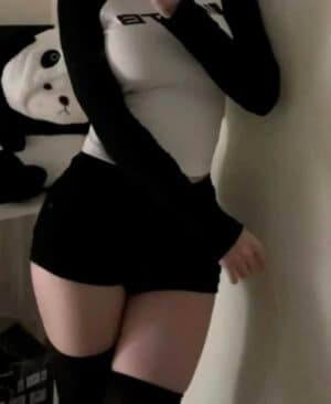 Stretchy Tight-fitting Black Denim Hot Shorts For Spring And Fall New Style - Image 5