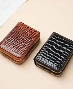 ⁦<h1 class="product_title entry-title">محفظة عملات بسحاب بسعة كبيرة للنساء</h1>⁩ - الصورة ⁦3⁩