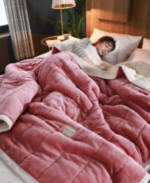 ⁦<h1 class="product_title entry-title">بطانيات فليس ورميات سميكة دافئة لشتاء مريح في المنزل، لحاف فائق النعومة، بطانيات فاخرة بلون موحد لمفروشات التوأم</h1>⁩ - الصورة ⁦3⁩