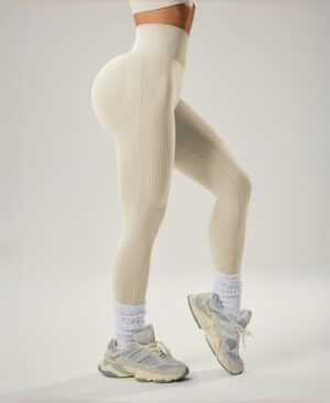 ⁦<h1 class="product_title entry-title">بنطلون يوغا عالي الخصر للتحكم في البطن ورفع المؤخرة للنساء - ليجنغز لياقة بدنية ضيقة</h1>⁩ - الصورة ⁦6⁩