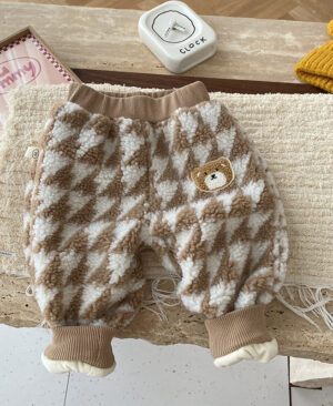 <h1 class="product_title entry-title">Autumn And Winter Girls Thick Bear Casual Lambswool Trousers</h1> - Image 3