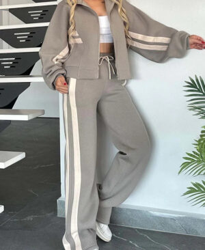 <h1 class="product_title entry-title">Casual Trousers Simple Zipper Coat For Women</h1> - Image 3