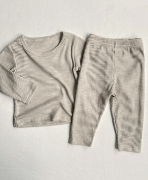 <h1 class="product_title entry-title">Boys And Girls Baby Pajamas Suit</h1> - Image 4