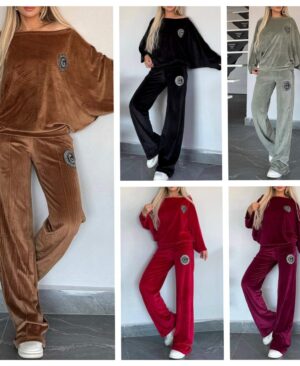 <h1 class="product_title entry-title">Velvet Solid Color Crew-neck Batwing Sleeve Casual Two-piece Suit Women's Clothing</h1> - Image 8