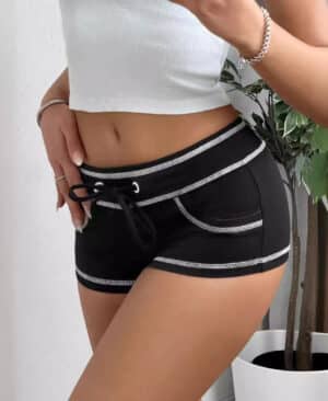 <h1 class="product_title entry-title">Open-stitch Design Lace-up Low-rise Hot Pants</h1> - Image 5